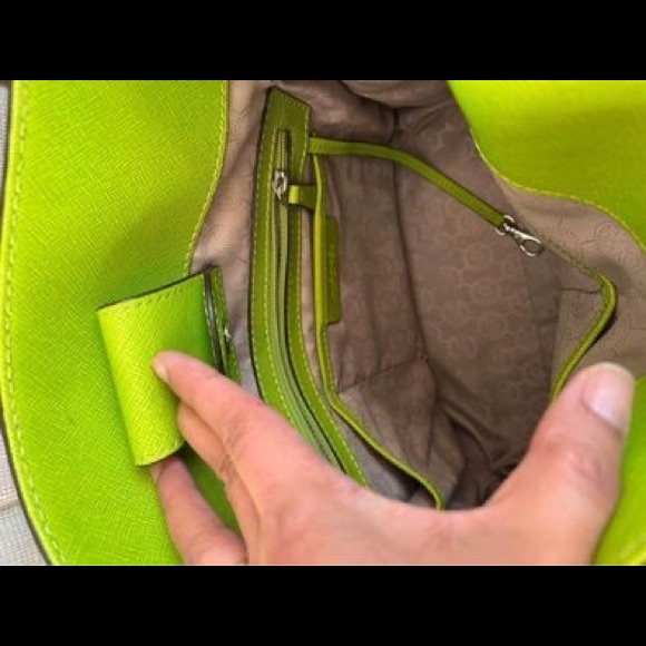 Large MK saffiano leather hamilton bag - Picture 2 of 9